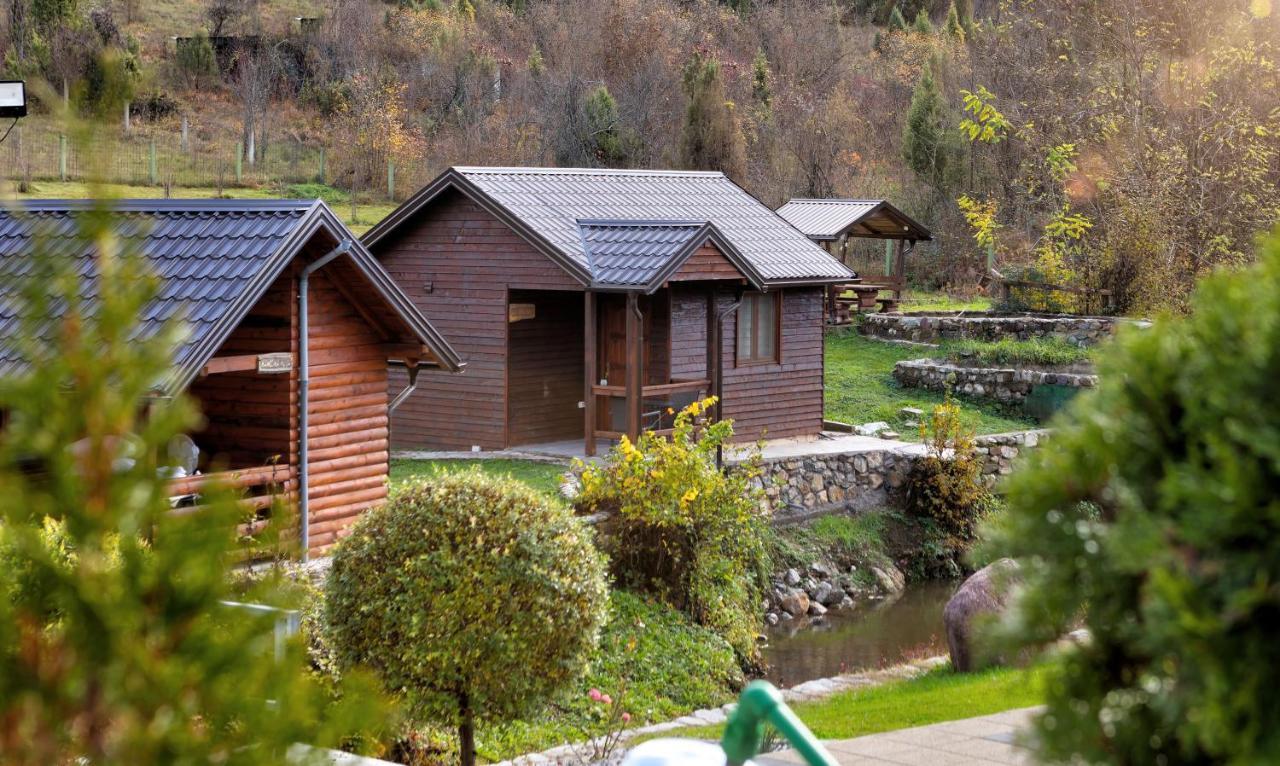 Forest Lodges Konjic Ngoại thất bức ảnh
