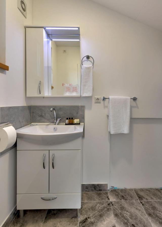 Forest Lodges Konjic Ngoại thất bức ảnh