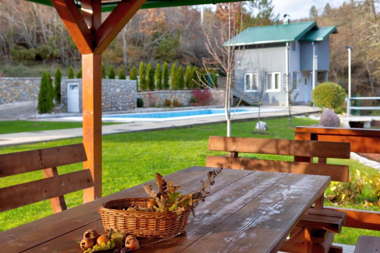 Forest Lodges Konjic Ngoại thất bức ảnh